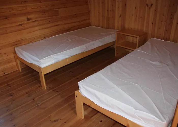 Camping Des Lacs*** Semesterbostad Celles-sur-Plaine